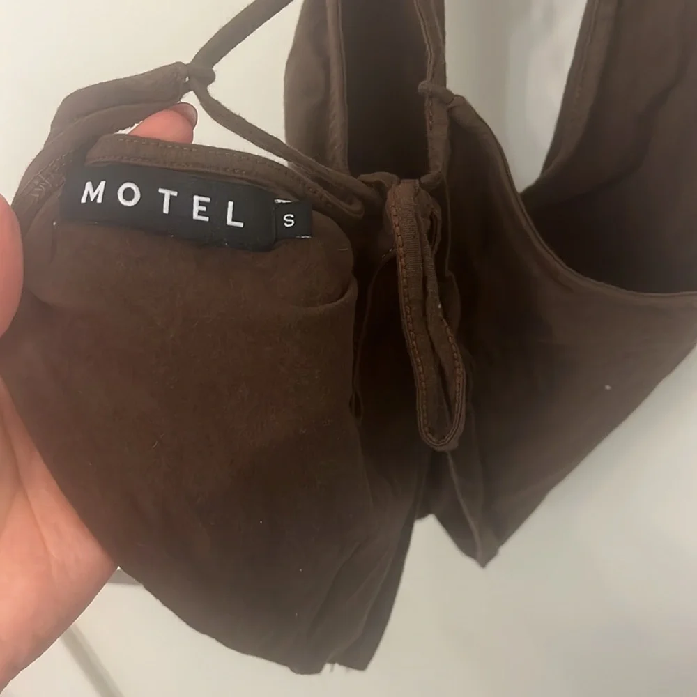 Motel Rocks Asmi Crop Top in Deep Mahogany - Picture 6 of 8